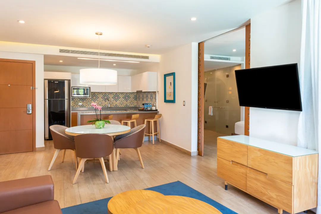 One Bedroom Residence - Dining Aeria