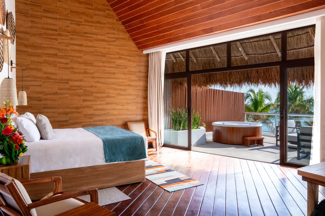 Presidential Suite - Bedroom with Sea View