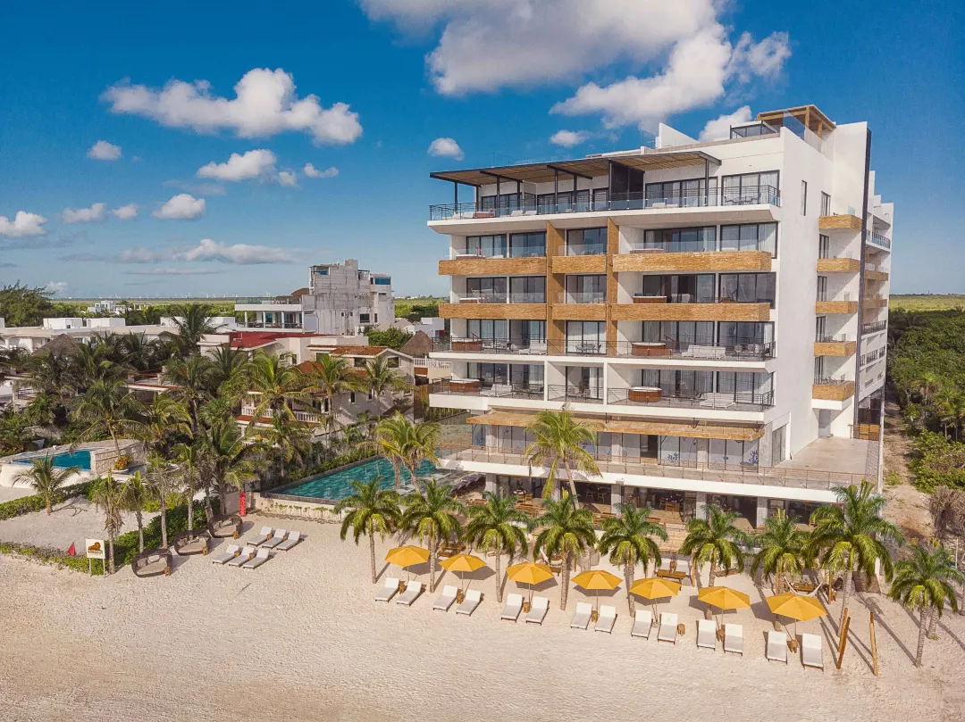 The Fives Oceanfront Puerto Morelos - Hotel Over View