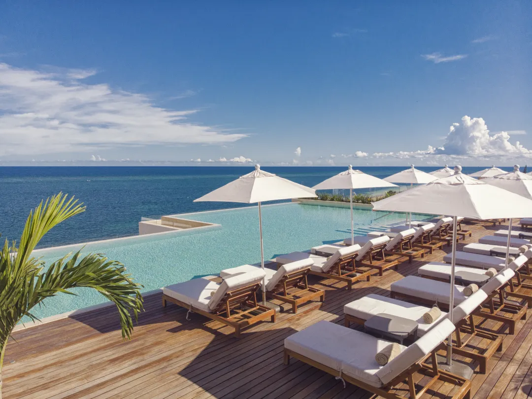 The Fives Oceanfront Puerto Morelos -Rooftop Pool