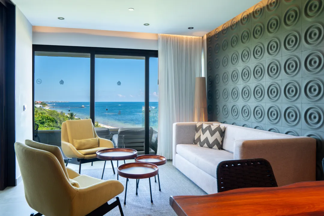 One Bedroom Partial Oceanview Residence - Seating Aeria