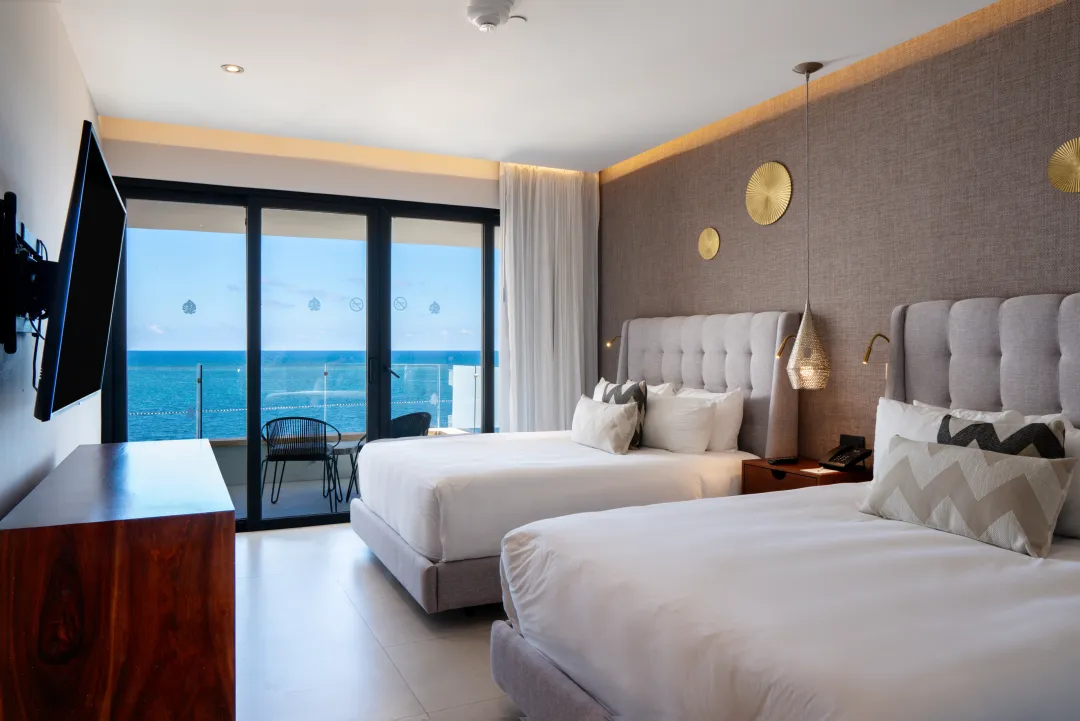 Two Bedroom Oceanview Residence - Twin Bed with Sea View