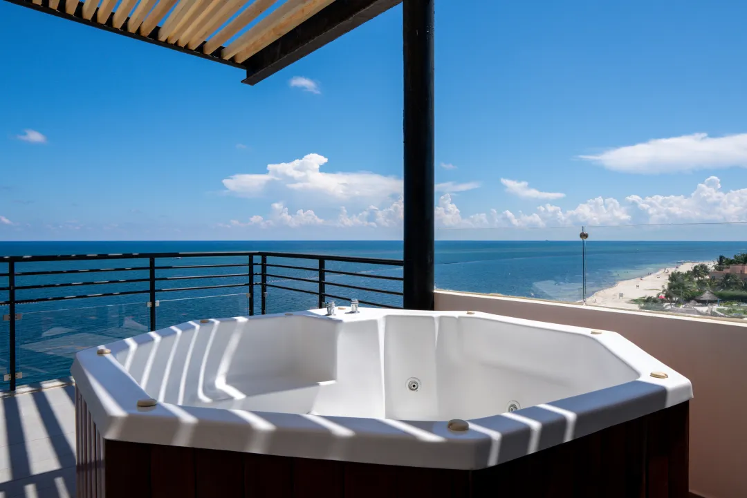 Two Bedroom Presidential Penthouse Residence - Jacuzzi