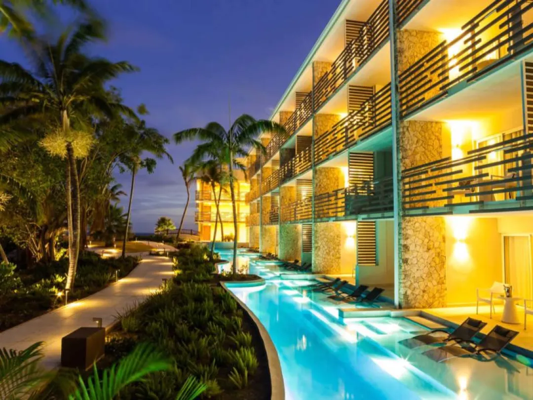 Sonesta Ocean Point Resort - Suite Pool Aceess View at Night View