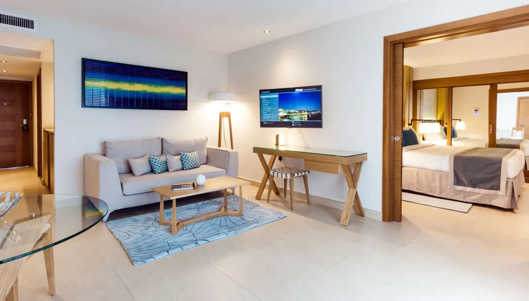 Deluxe One Bedroom Suite - Living Room