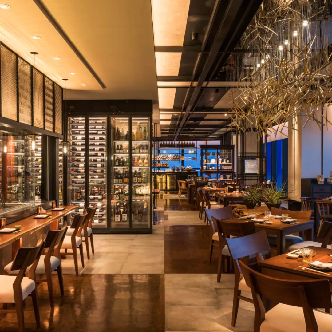 Rosewood-Phnom-Penh-Iza-Restaurant
