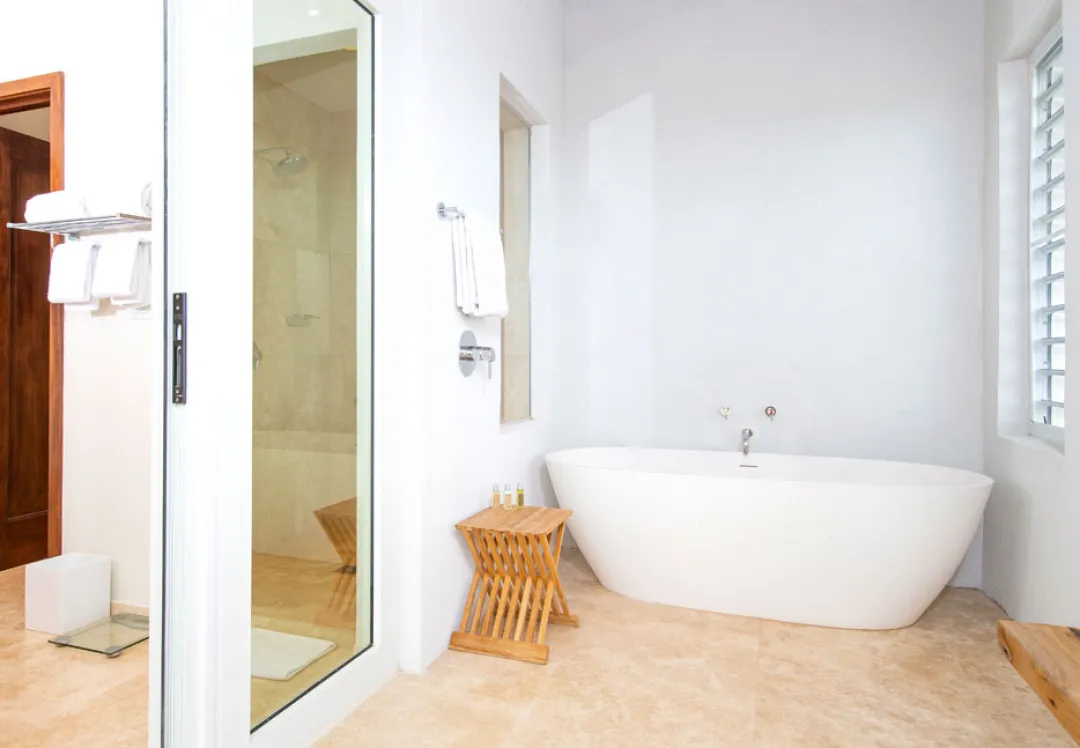 Oceanview Premier Suite - Bathroom