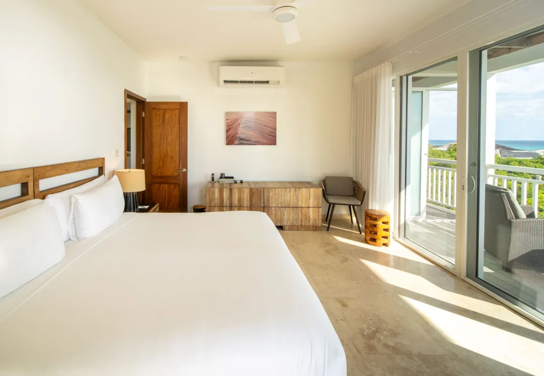 Two Bedroom Oceanview Suite - Twin Bed
