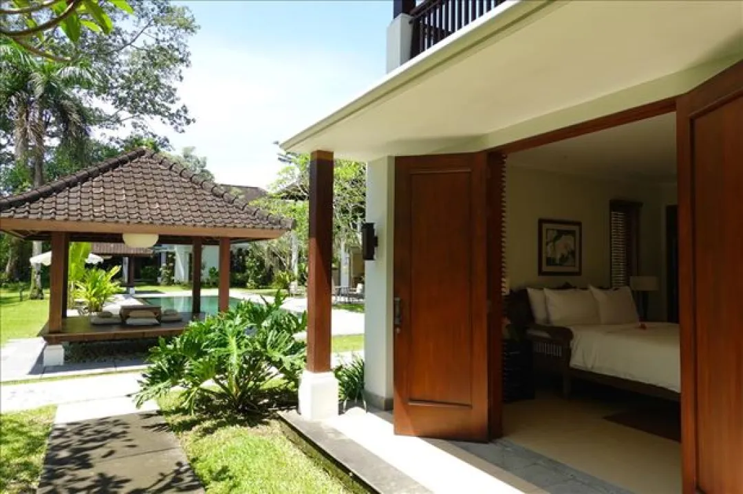 Bumi Kinar - Deluxe Heritage Garden View Room - Patio