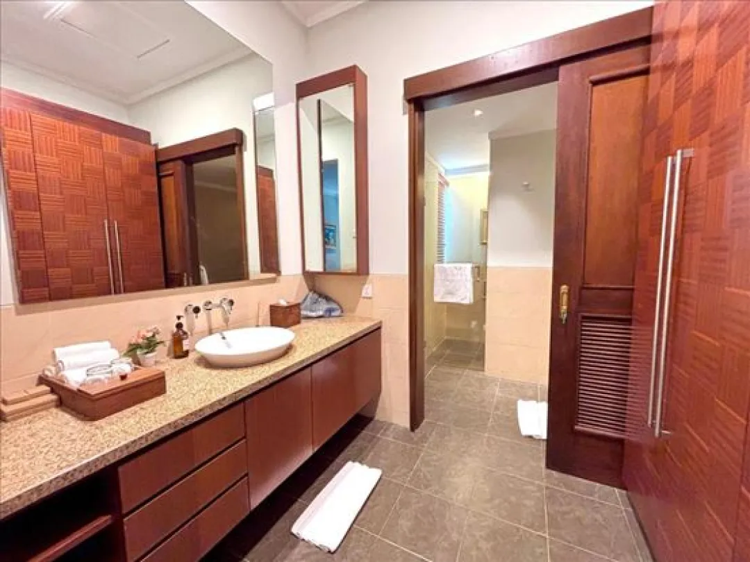 Bumi Kinar - Balcony Terrace Room - Bathroom