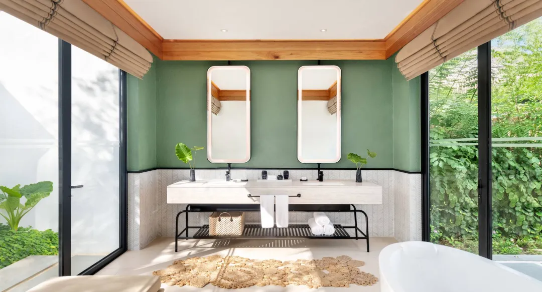 Hilton Maldives Amingiri Resort and Spa - One Bedroom Beach Pool Villa - Bathroom Detail