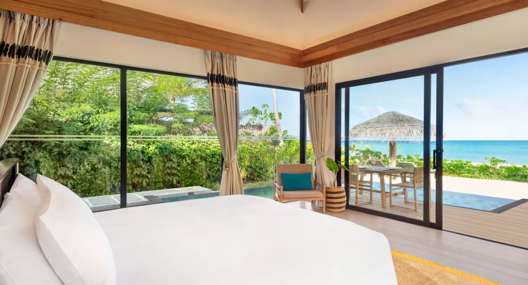 Hilton Maldives Amingiri Resort and Spa - One Bedroom Beach Pool Villa - Bedroom