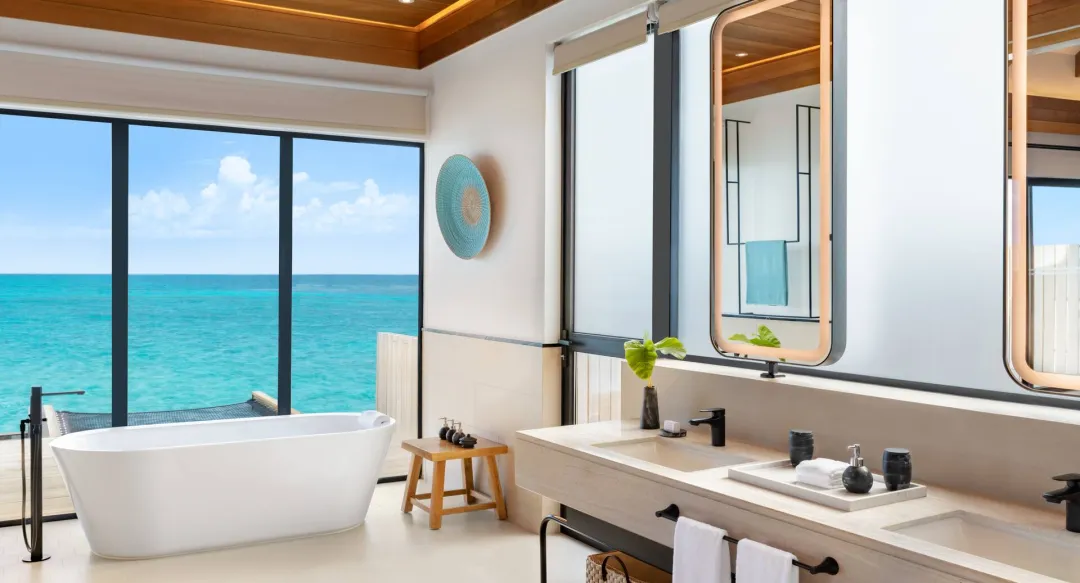 Hilton Maldives Amingiri Resort and Spa - One Bedroom Overwater Suite with Pool -Bathroom