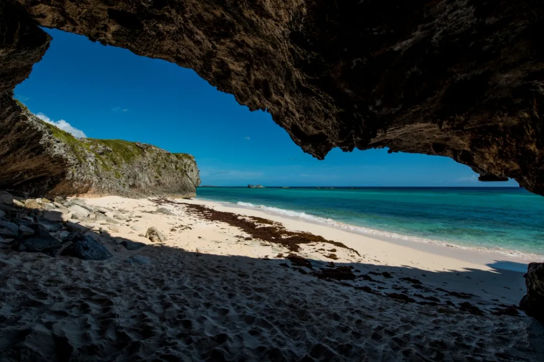 Secret Cave Beach