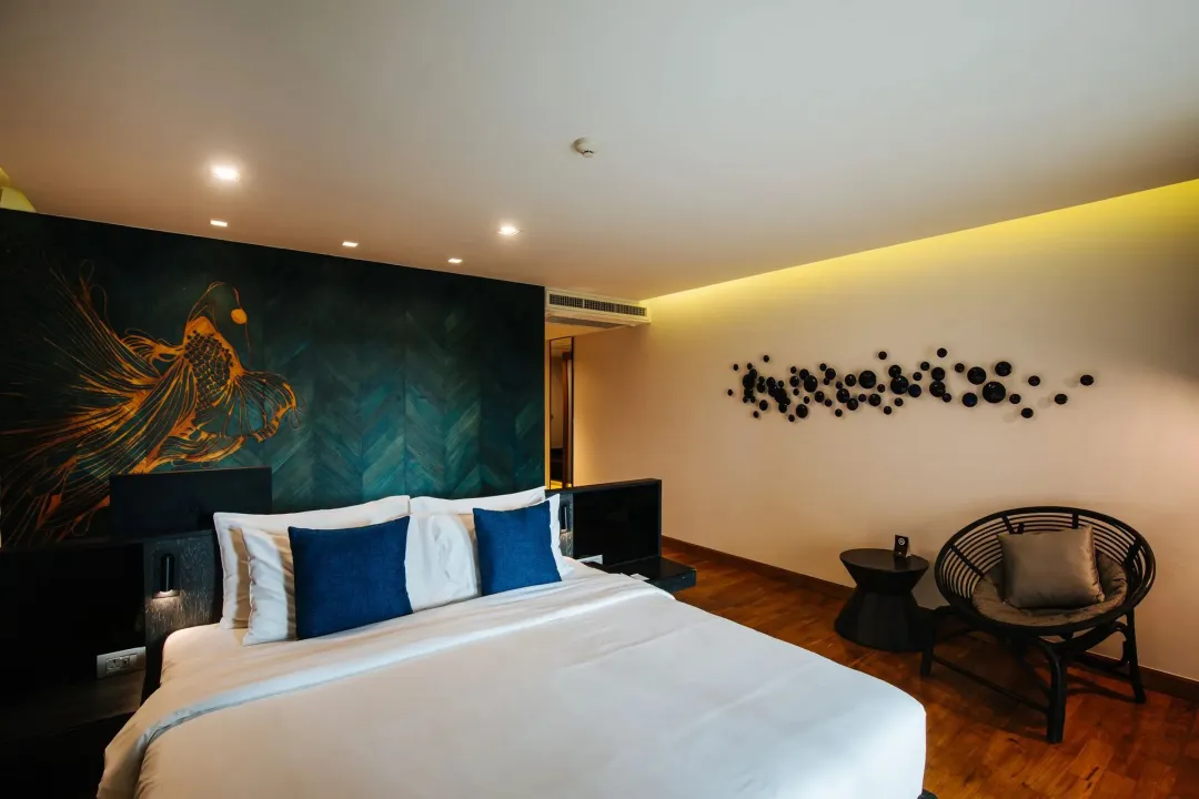 Cross-Chiang-Mai-Riverside-Garden-View-Suite