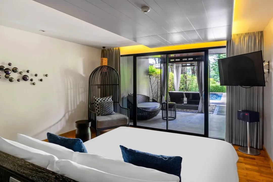 Cross-Chiang-Mai-Riverside-Pool-Suite