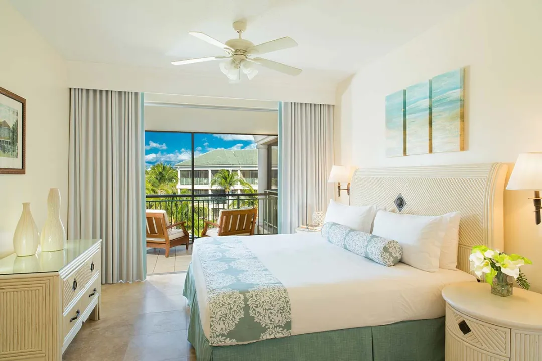 One Bedroom Suite Ocean View - Bedroom