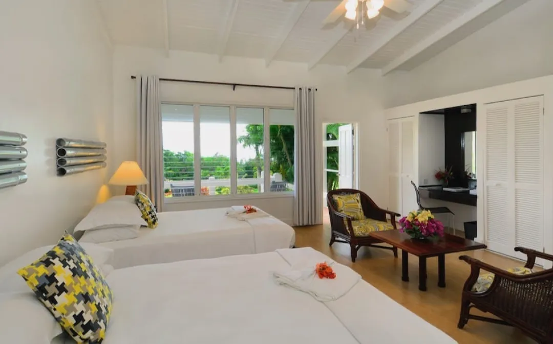 Premier Room - Twin Bed