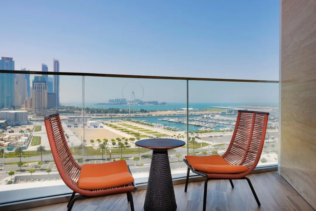 Fantastic Room - Balcony Lounge