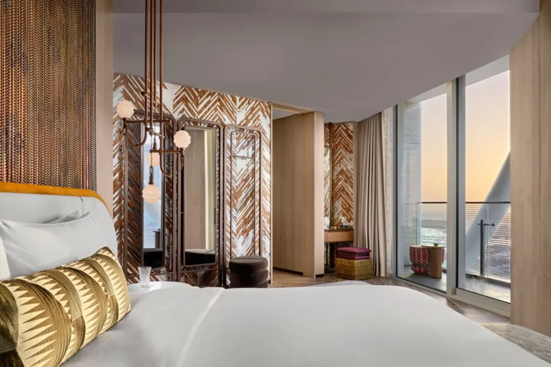 Marvelous Suite - Bedroom with View