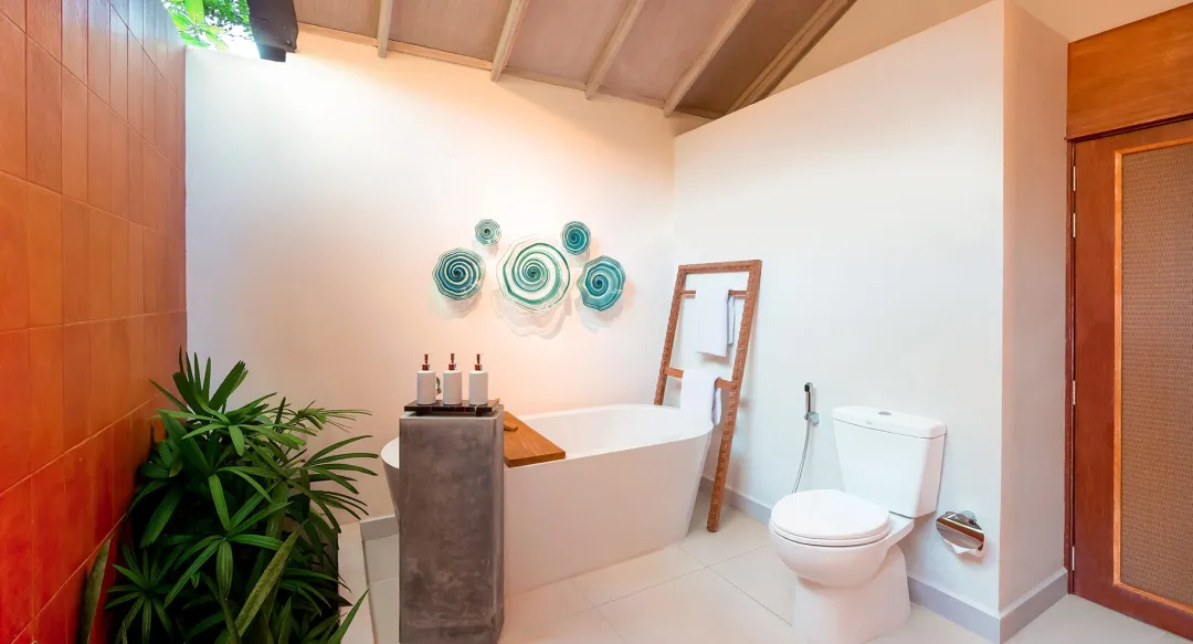 Deluxe Sunset Villa with Pool - Bathroom