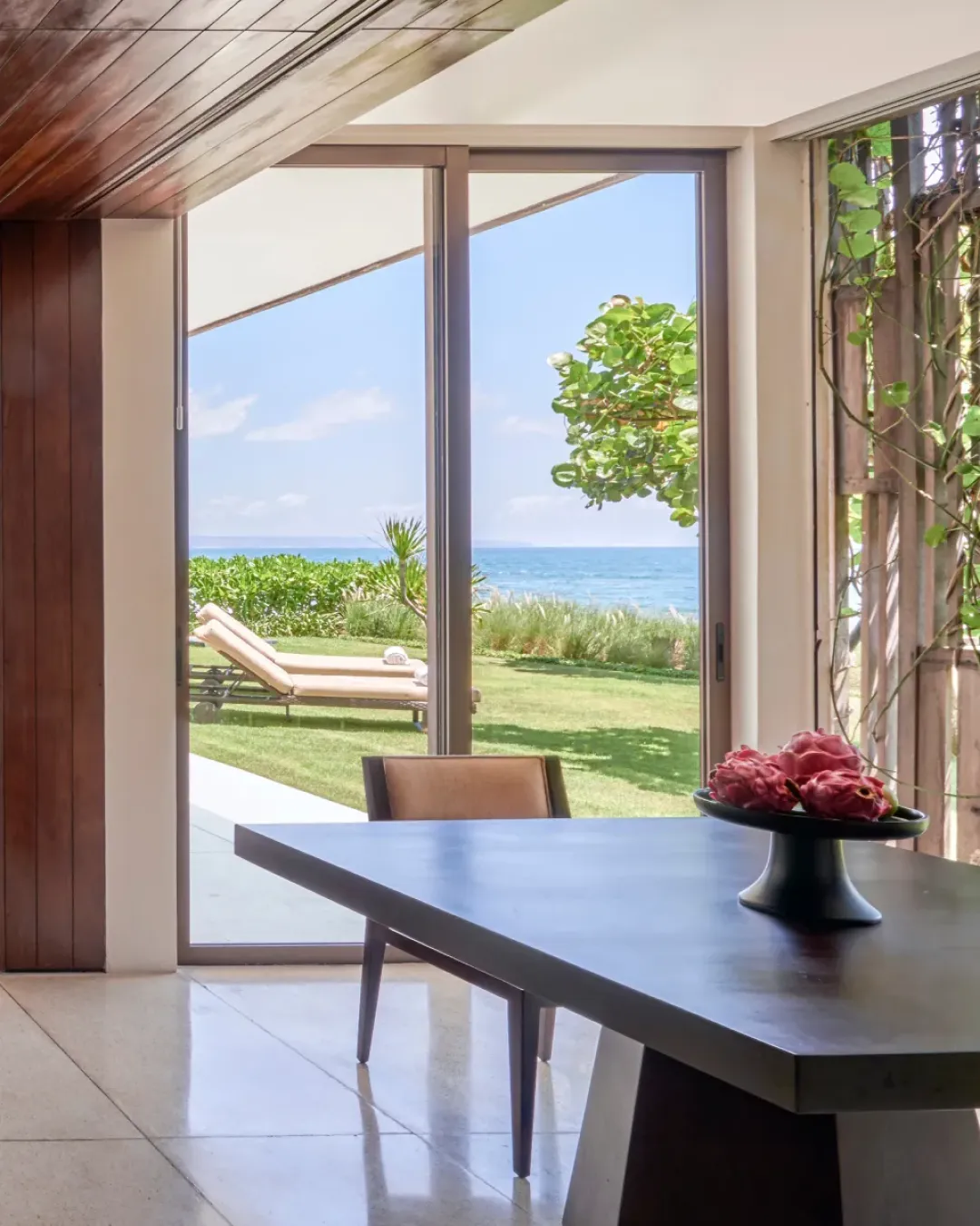 Beach Suite - Dining Aeria