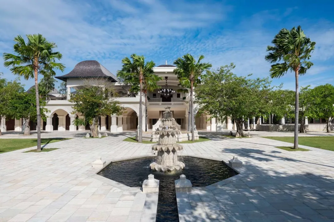Jumeirah-Bali-Hotel-View