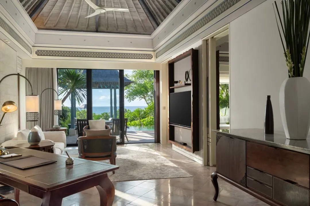 Ocean-Villa-with-Private-Pool-Living-Room
