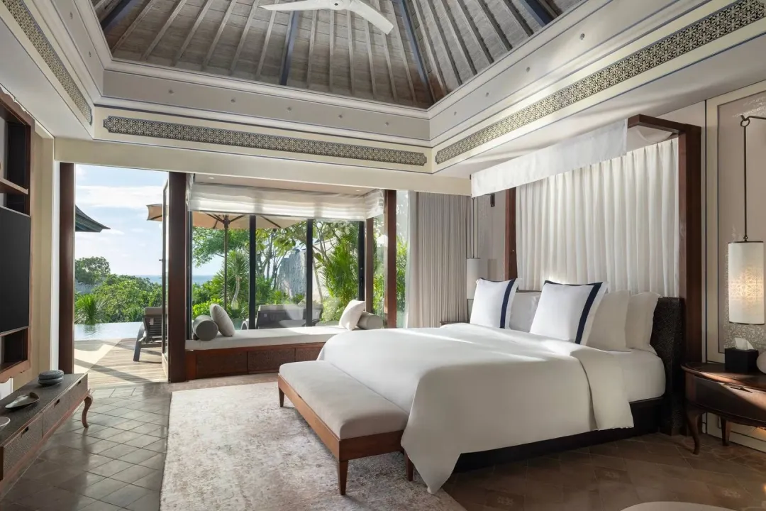 Ocean-Villa-with-Private-Pool-Bedroom