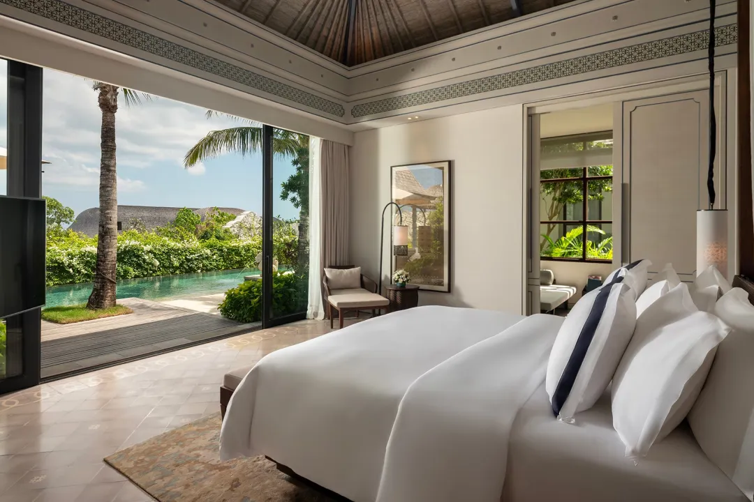 One-Bedroom-Residence-with-Private-Pool-Bedroom