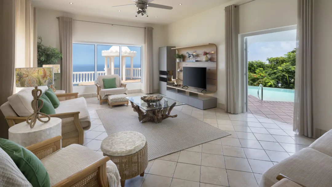 Windjammer Landing -Royal Manor Residences