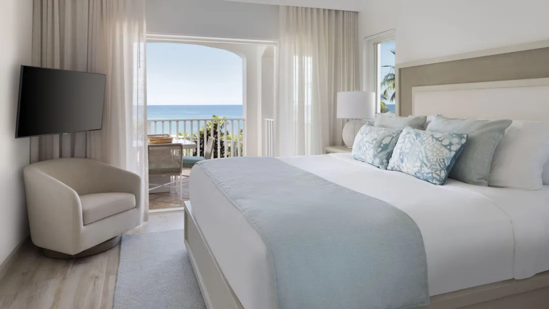 One Bedroom Coastline Suite - Bedroom