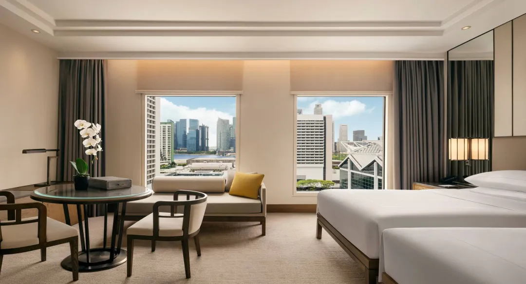 Conrad Singapore Marina Bay - King Deluxe Room - Twin Bedroom - View