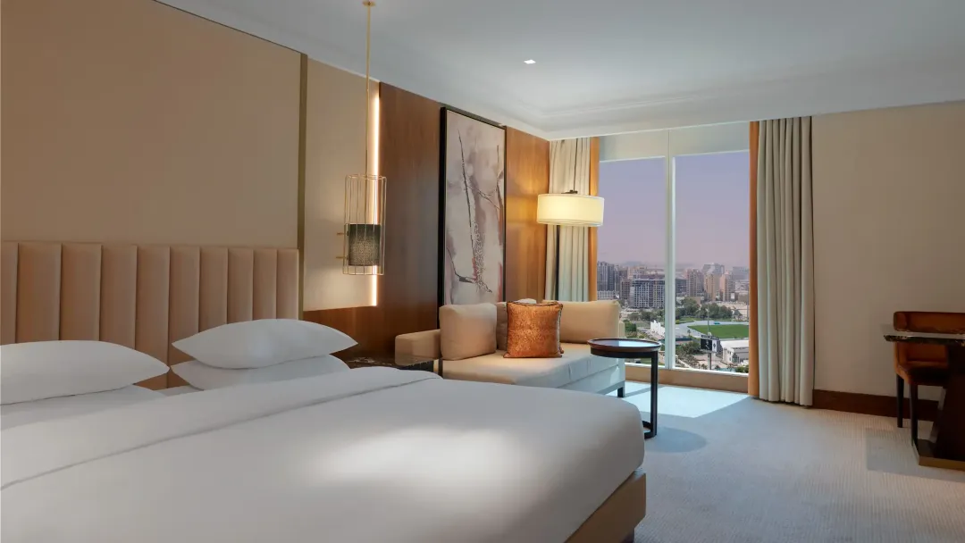 Grand-Hyatt-Dubai-King-Room