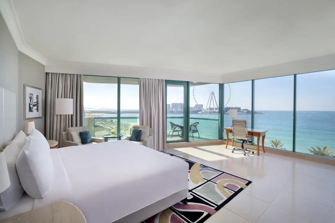 Hilton Dubai Jumeirah Beach - Corner Suite