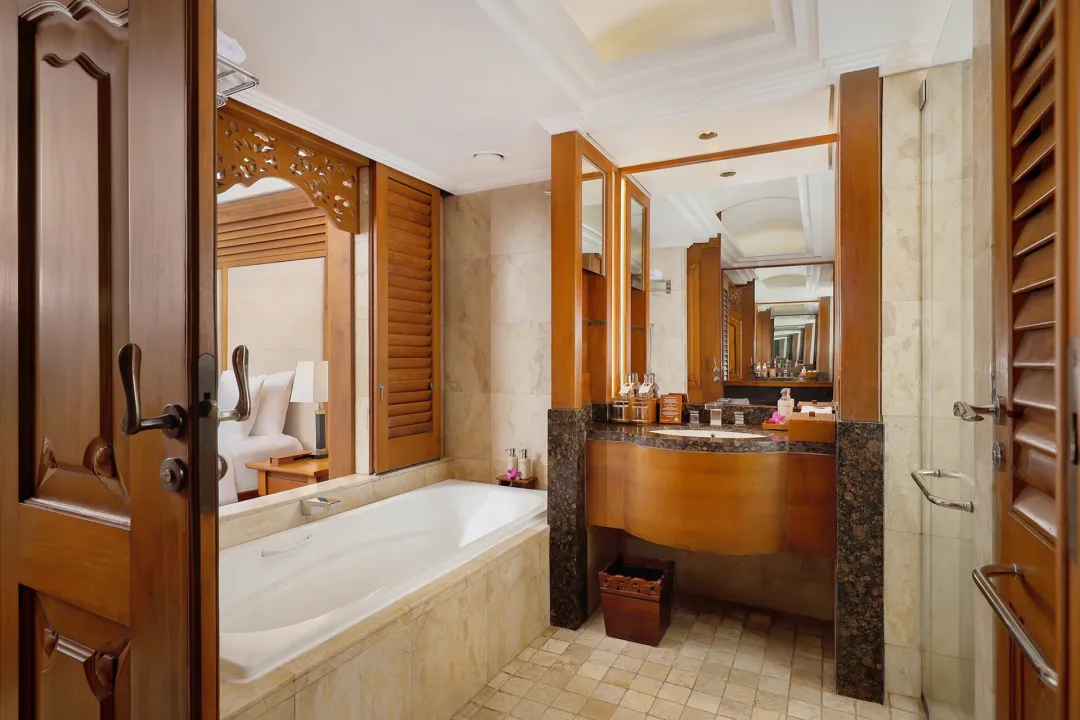 Nusa Dua Beach Hotel and Spa - Premier Room - Bathroom