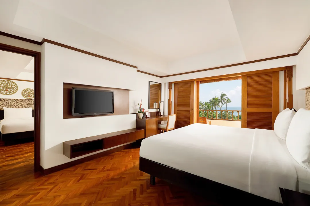 Nusa Dua Beach Hotel and Spa - Family Room - King Bed