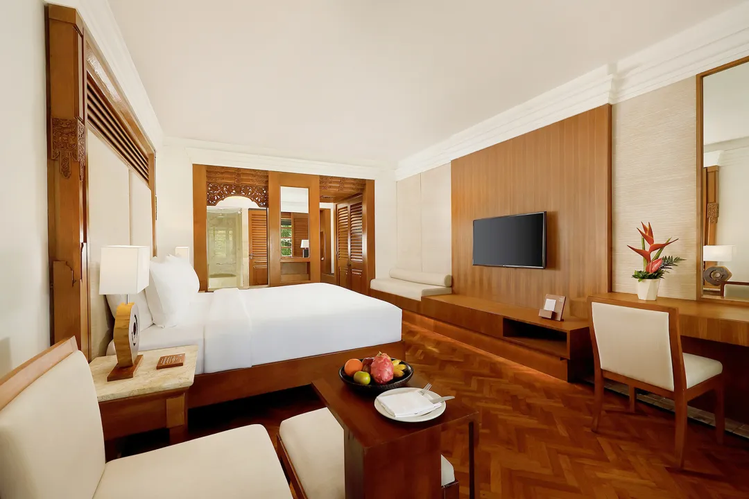 Nusa Dua Beach Hotel and Spa - Palace Club Room - Lagoon Access - Detail