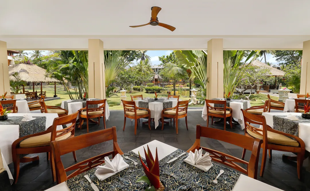 Nusa Dua Beach Hotel and Spa - Palace Club Lounge