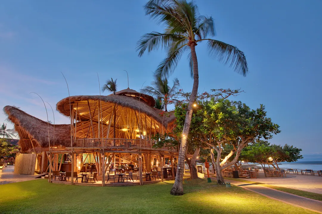 Nusa Dua Beach Hotel and Spa - Tamarind Restaurant Exterior