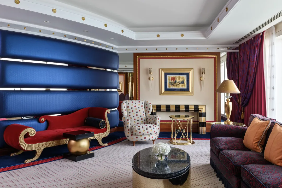 Burj-Al-Arab-Duplex-Sky-One-Bedroom-Suite-Living-Room