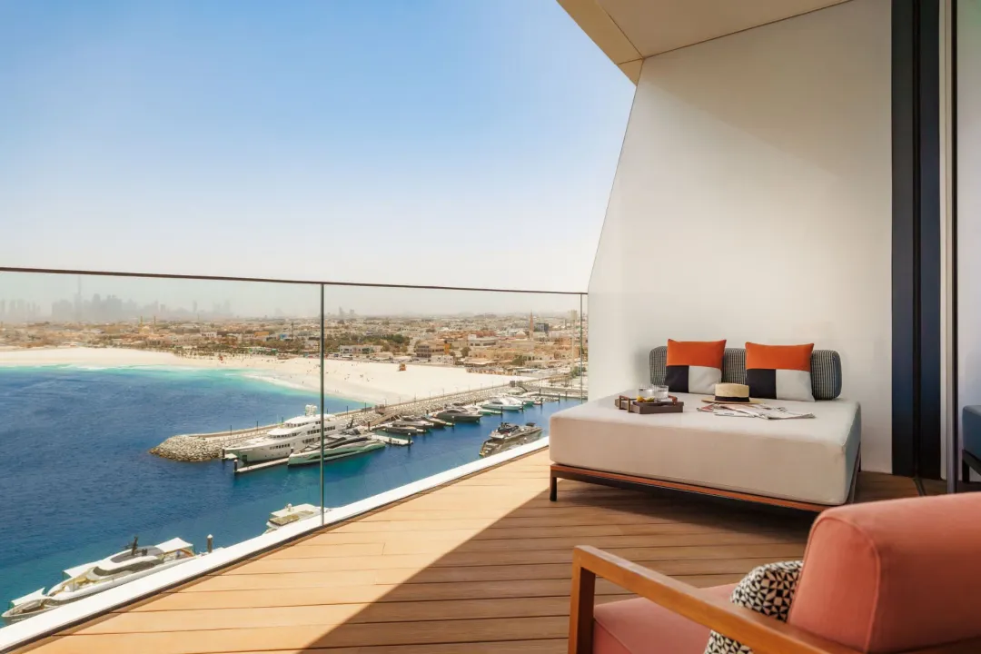 Jumeirah-Marsa-Al-Arab-Marine-Deluxe-Room-Private-Terrace