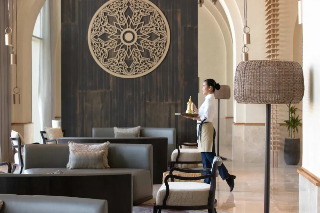 Jumeirah-Muscat-Bay-Tarini-Lounge