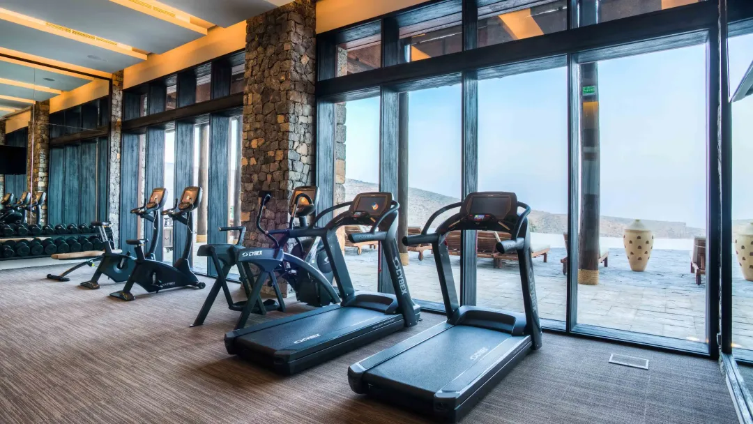 Alila-Jabal-Akdhar-Gym-with-a-view