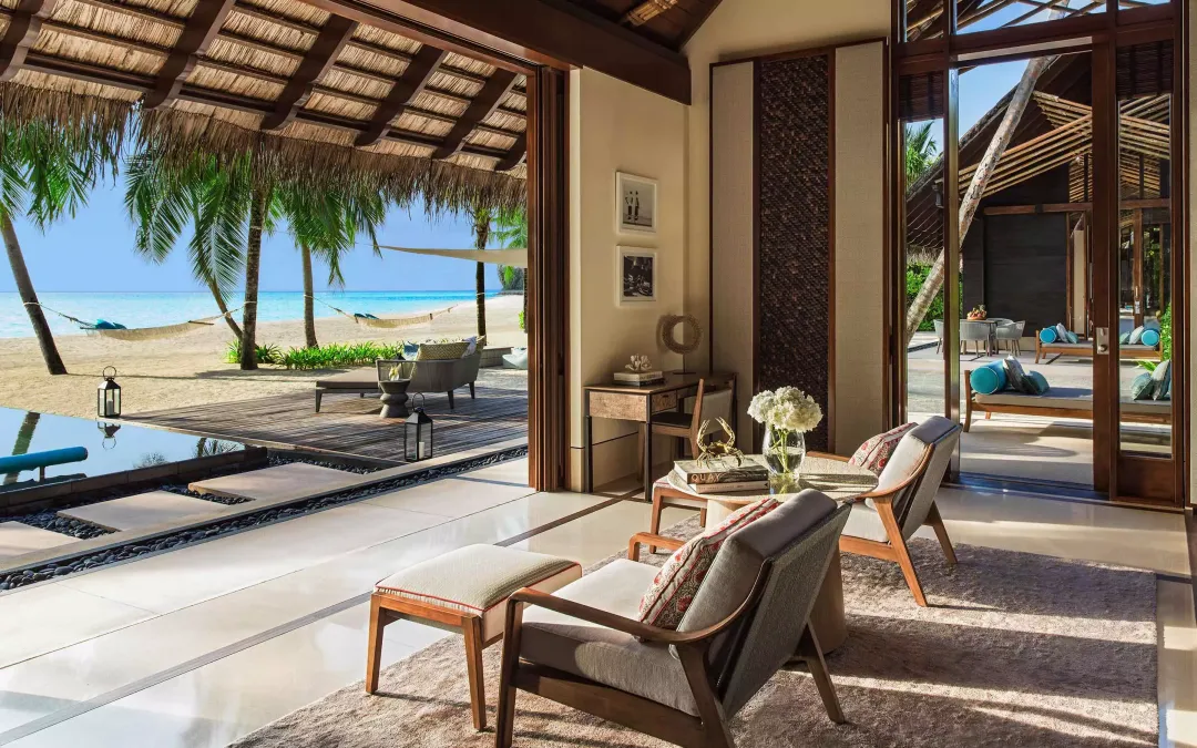 One-and-Only-Reethi-Rah-Two-Villa-Residence-with-Pool