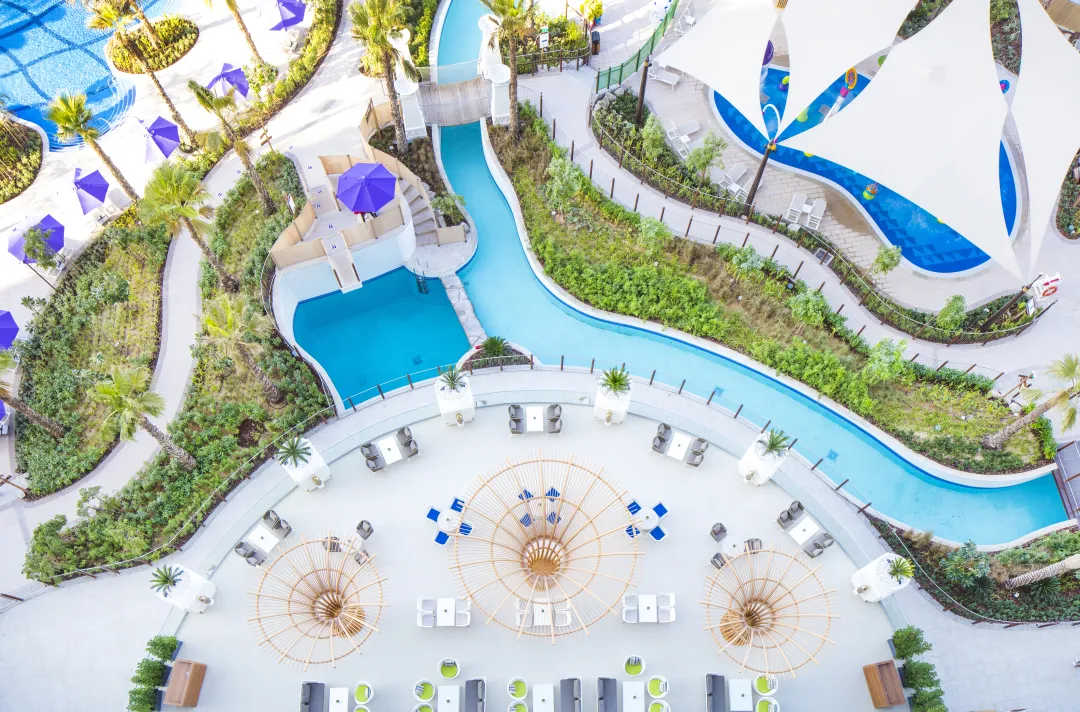 Centara Mirag Resort Dubai - Vistas Terrace View