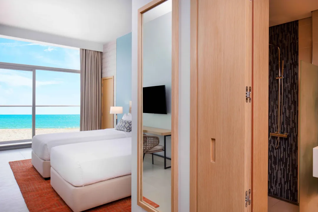Centara Mirag Resort Dubai - Family Room Sea View - Panoramic