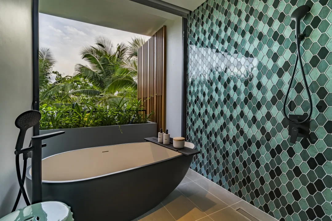 The Two Bedroom Deluxe Pool Villa - Bathtub