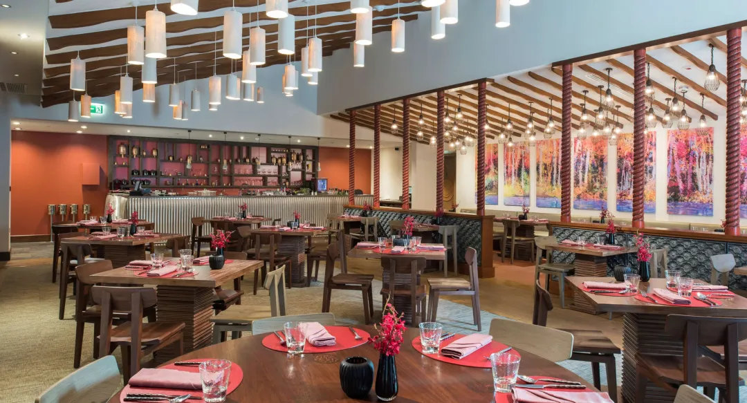 Kempinski-Hotel-Muscat-Soi-Soi
