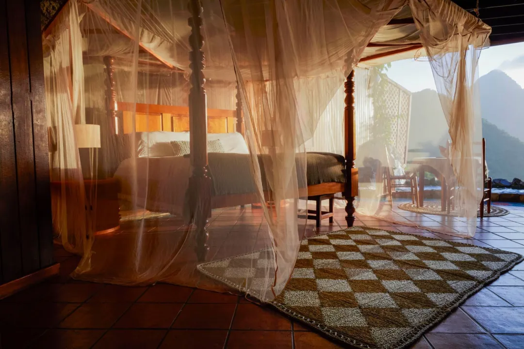 Rainbow Suite - Bedroom